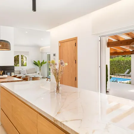 Vila Melodie Menorca *