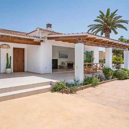 Vila Melodie Menorca *